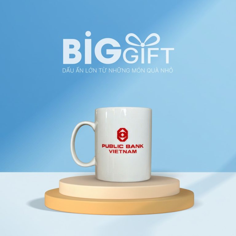 Cốc sứ trắng Bát Tràng quai C in logo Public Bank LS01