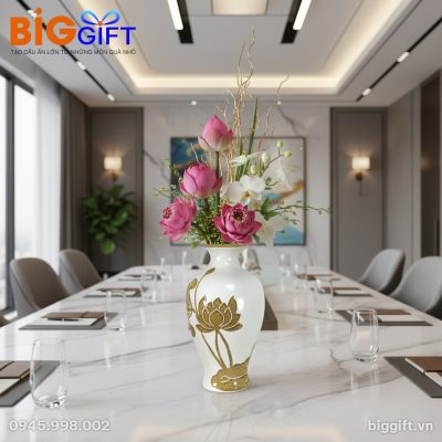 lo-hoa-gom-su-qua-tang-in-logo-dang-ui-de-sen-gam-vang-34cm-lhgs01 (6)