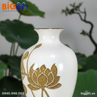 lo-hoa-gom-su-qua-tang-in-logo-dang-ui-de-sen-gam-vang-34cm-lhgs01-1