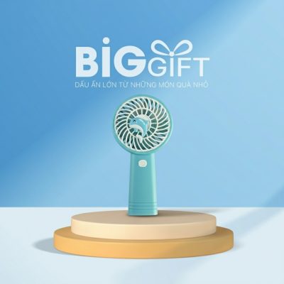 quat-dien-mini-cam-tay-qua-tang-in-logo-xanh-duong-19cm-q04