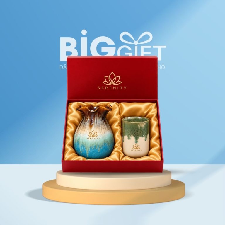 Giftset quà tặng in logo lọ hoa dáng miệng lượn và cốc sứ men hỏa biến BGS-27