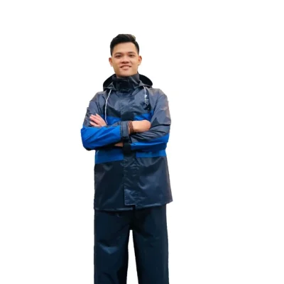 Áo mưa bộ hai lớp tổ ong 62A phối xanh navy – xem dáng mặc và xác nhận cấu tạo hai lớp