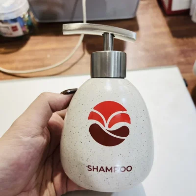 Bình gốm có vòi inox dáng trứng 250 ml, men chấm – ảnh thực giúp xem bề mặt và vòi