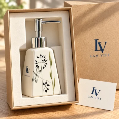 Bình gốm có vòi dáng thang vai xuôi 200 ml, vẽ lá – hộp quà vừa thân bình và bảo vệ cụm vòi