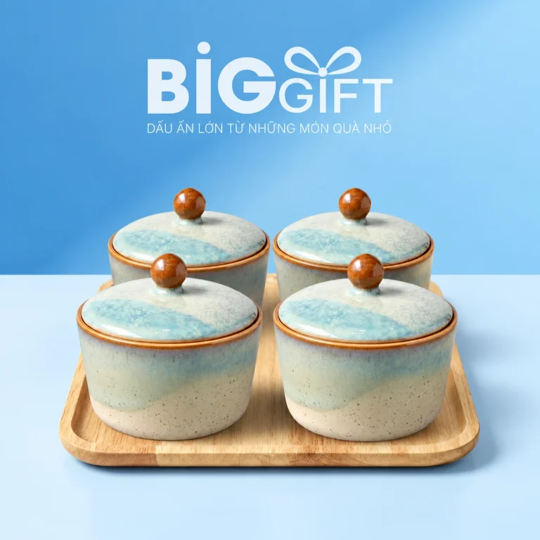 Bộ bốn hũ mứt tròn hỏa biến xanh kem kèm khay gỗ