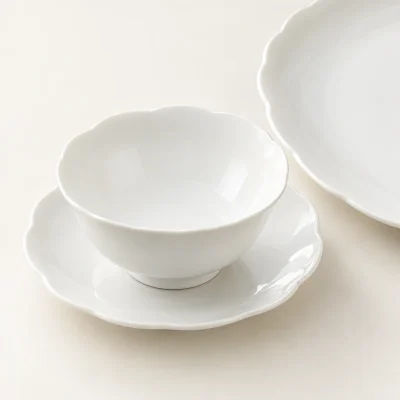 Bộ đồ ăn Mẫu Đơn IFP trắng ngà 22 món – nhìn kỹ chén, đĩa lót và đường viền