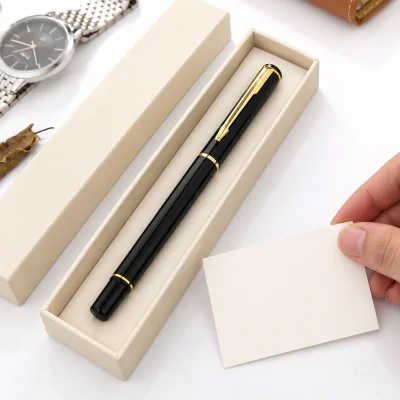 Bút ký kim loại BKV 002 đen phối vàng – trình bày quà cùng hộp và thiệp