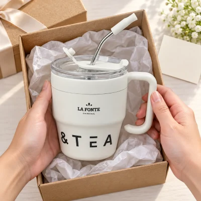 Cốc cà phê Lafonte 480 ml có quai và ống hút inox – chuẩn bị hộp và thiệp theo người nhận