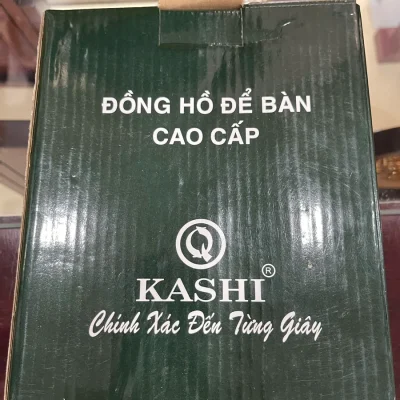 Đồng hồ để bàn Kashi BT5 mặt vàng, đế nâu – xem tư liệu hộp kashi