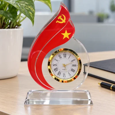 Đồng hồ để bàn pha lê ngọn lửa 17 cm – đặt trên bàn để thấy rõ đường viền