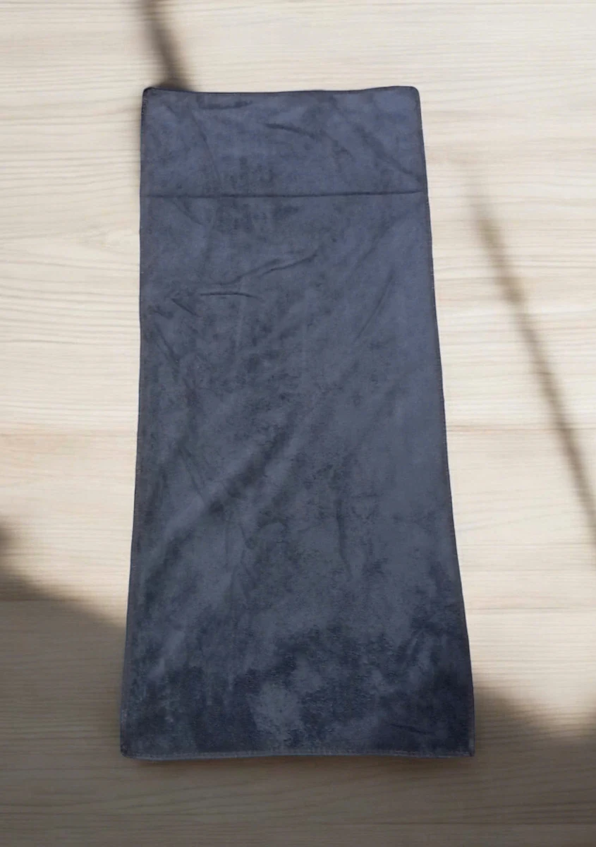 Khăn Microfiber 70 × 140 cm màu xám xanh – khổ khăn mở 70 × 140 cm