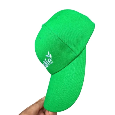 Mũ lưỡi trai kaki cotton đen phối chỉ trắng – đối chiếu bề mặt vải trên mẫu
