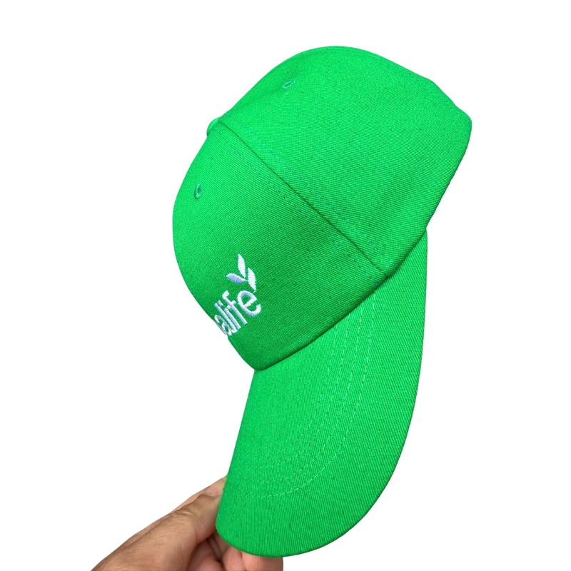 Mũ lưỡi trai kaki cotton đen phối chỉ trắng – đối chiếu bề mặt vải trên mẫu