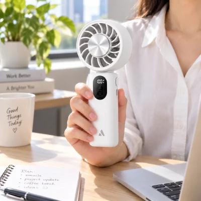 Quạt cầm tay sò lạnh AECOOLY PC01 màu trắng – cầm pc01 tại bàn làm việc