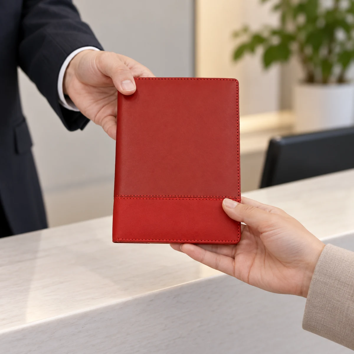 Sổ dán gáy SD50 A5 màu đỏ, bìa phối đường may ngang – gợi ý trao quà