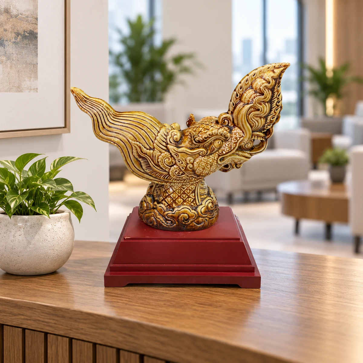 Tượng rồng bay S3 men vàng nâu, 33 × 13 × 23 cm – gợi ý bày tượng ở khu vực tiếp khách